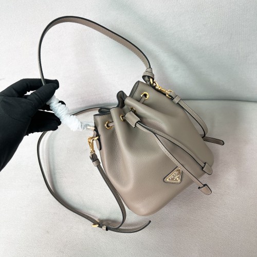 Leather Mini Bag“19.5*15.5*10CM”-089=