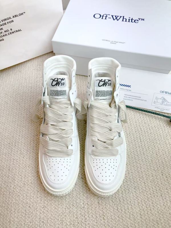 Off Court 3.0 Sneaker(Unisex)35-45=