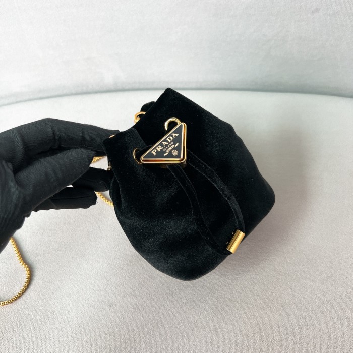 Chain-Linked Velvet Mini BucketBag“9.5*9*6CM”-086=