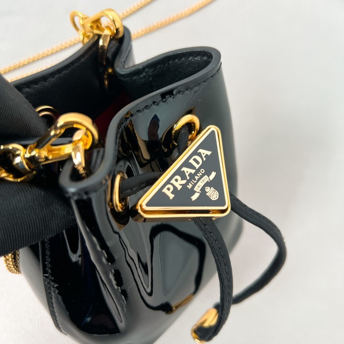 Patent Leather Mini-Pouch“9.5*9*6CM”-086=