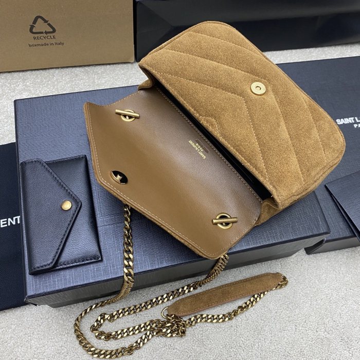 LOULOU Bag “24*14*7CM”  -066=