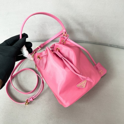 Re-Nylon Mini-Bag“21*16*10CM”-086=