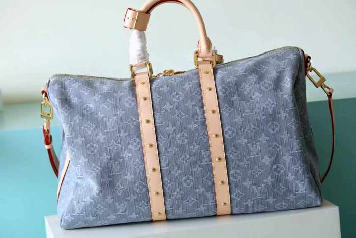 Keepall Bandouliere 45 “45*27*20CM” 027