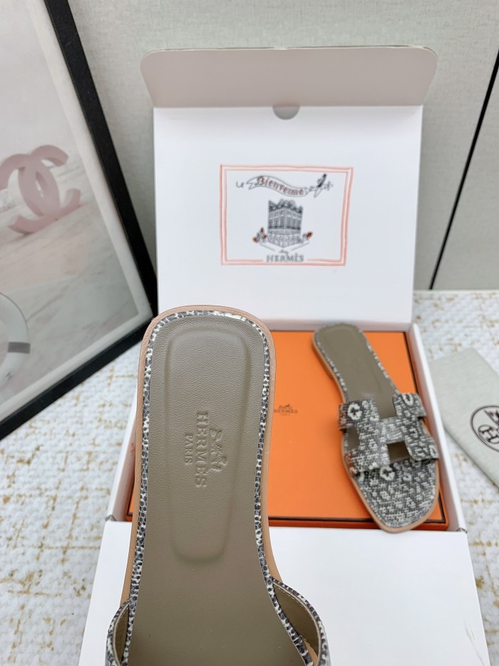 Oran Slides(Female)36-41=