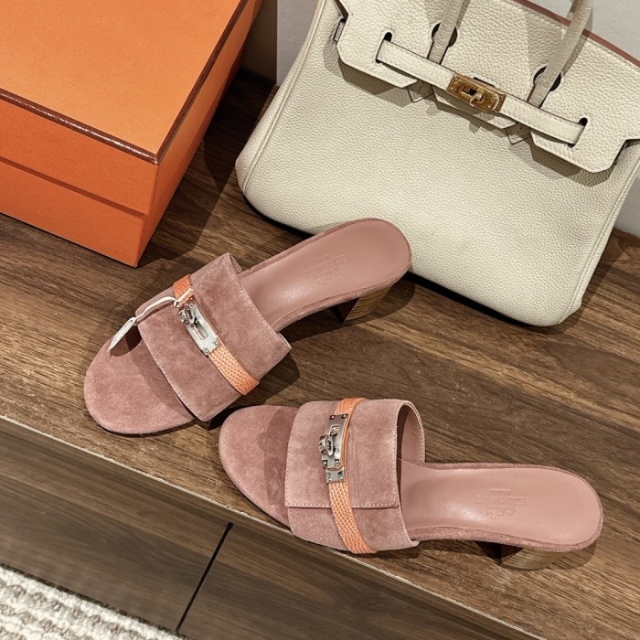 Gigi Slides(Female)36-41=
