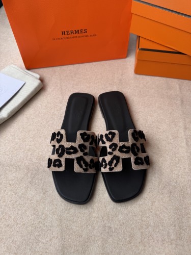 Oran Slides(Female)36-41=