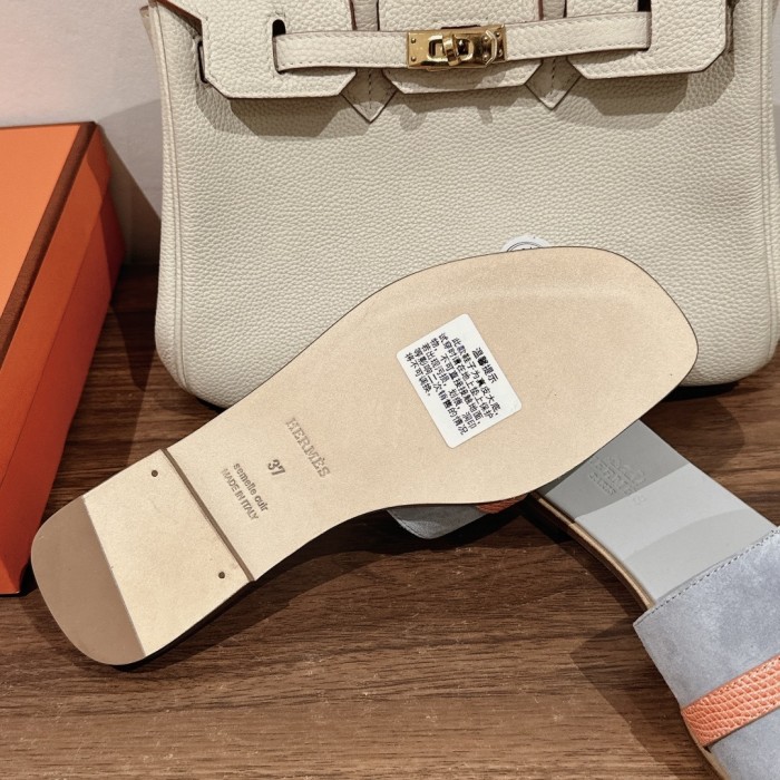 Gigi Slides(Female)36-41=