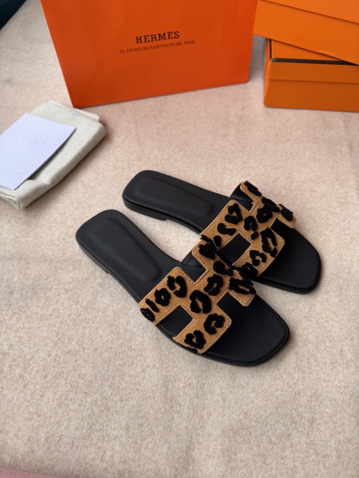 Oran Slides(Female)36-41=