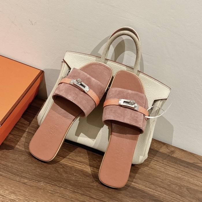 Gigi Slides(Female)36-41=
