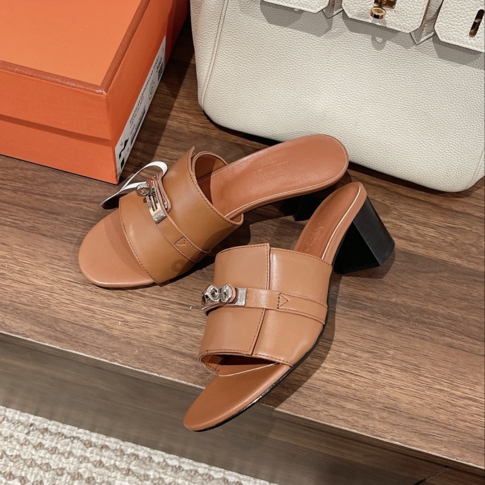Gigi Slides(Female)36-41=