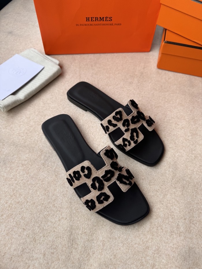 Oran Slides(Female)36-41=