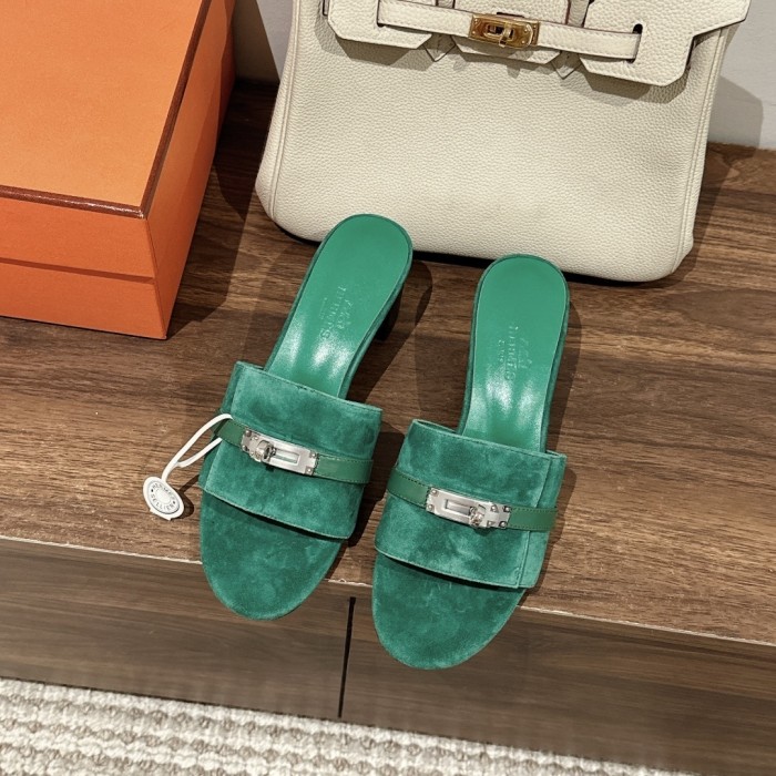 Gigi Slides(Female)36-41=