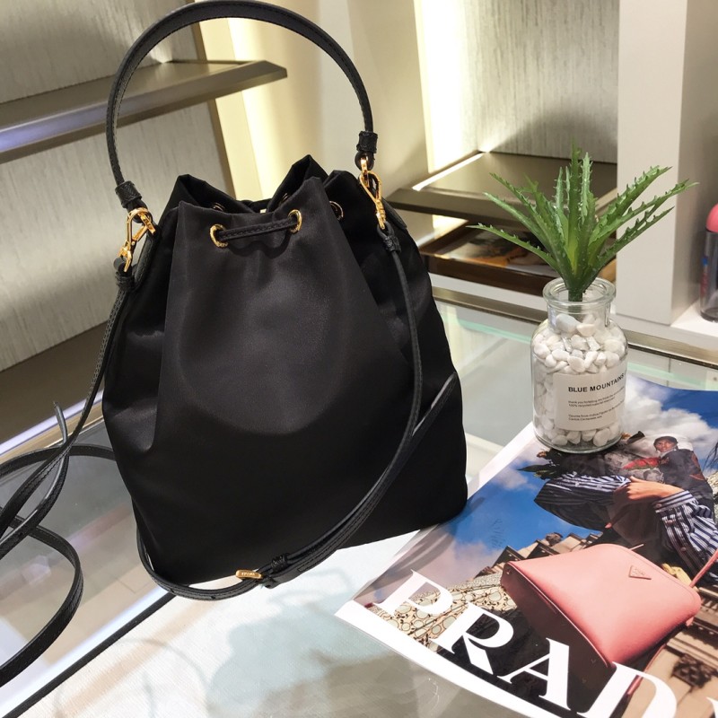 Duet Re-Nylon Bucket Bag“23*18*12CM”-086=