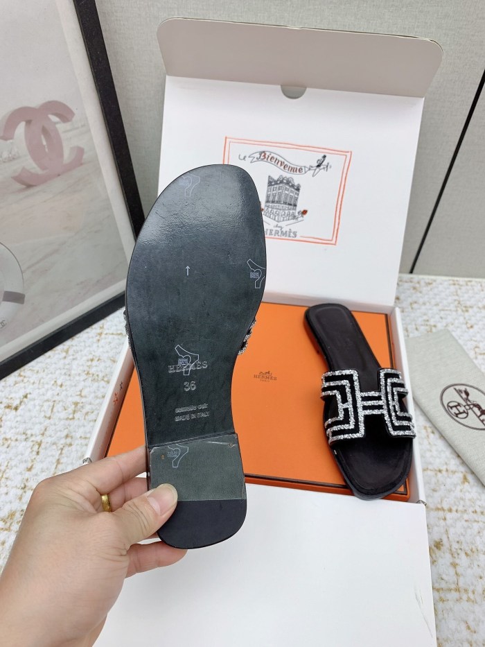 Oran Slides(Female)36-41=