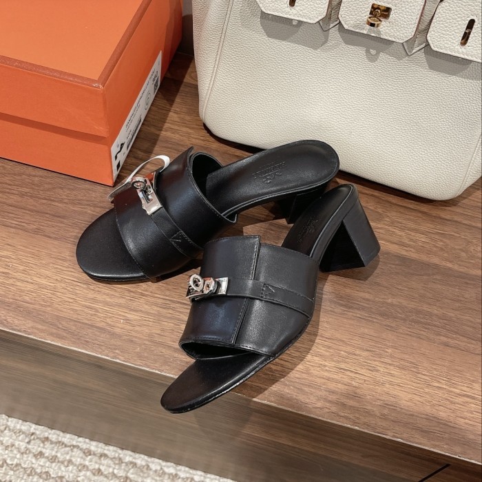 Gigi Slides(Female)36-41=