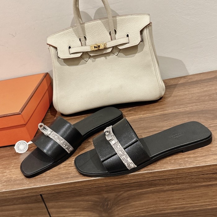 Gigi Slides(Female)36-41=