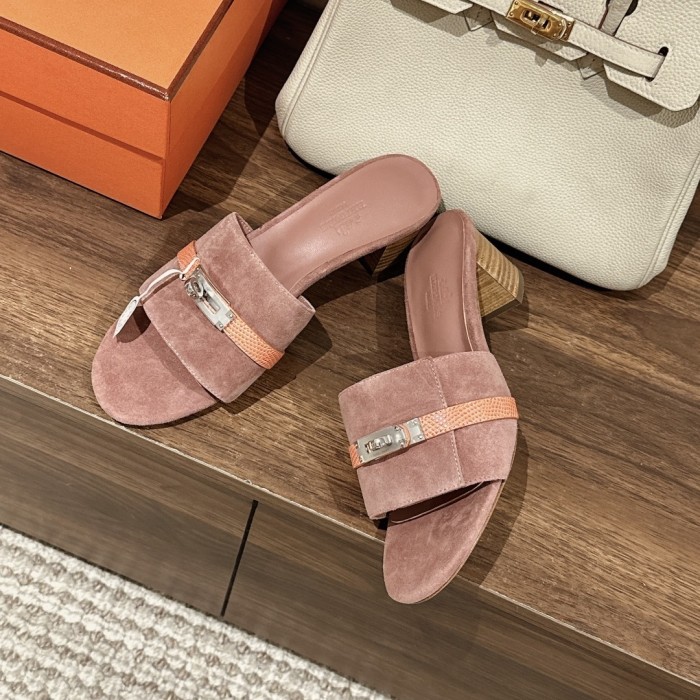 Gigi Slides(Female)36-41=