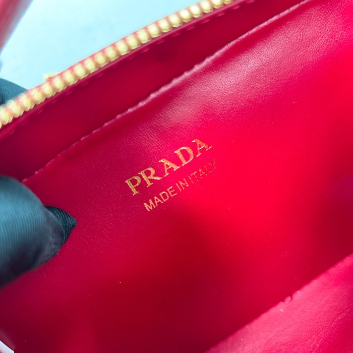 Black Patent Leather Mini-Pouch“17.5*10.5*4.5CM”-089=