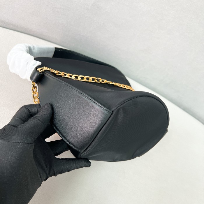 Re-Nylon And Leather Bucket Bag“20*15*14CM”-087=