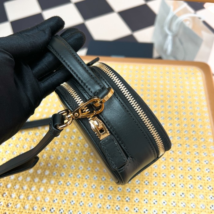 Saffiano Leather Mini-Pouch“18.5*13*6CM”-089=