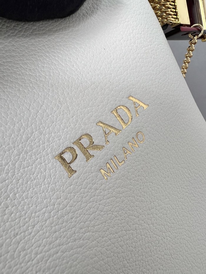 Buckle Leather Bucket Bag With jeweled Belt“29*26.5*18CM”-0801=