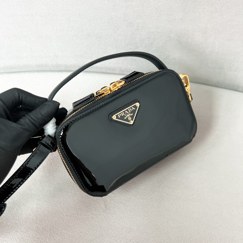 Black Patent Leather Mini-Pouch“17.5*10.5*4.5CM”-089=