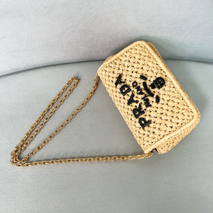 Logo-embroidered Woven Shoulder Bag“20*13*7CM”-089=