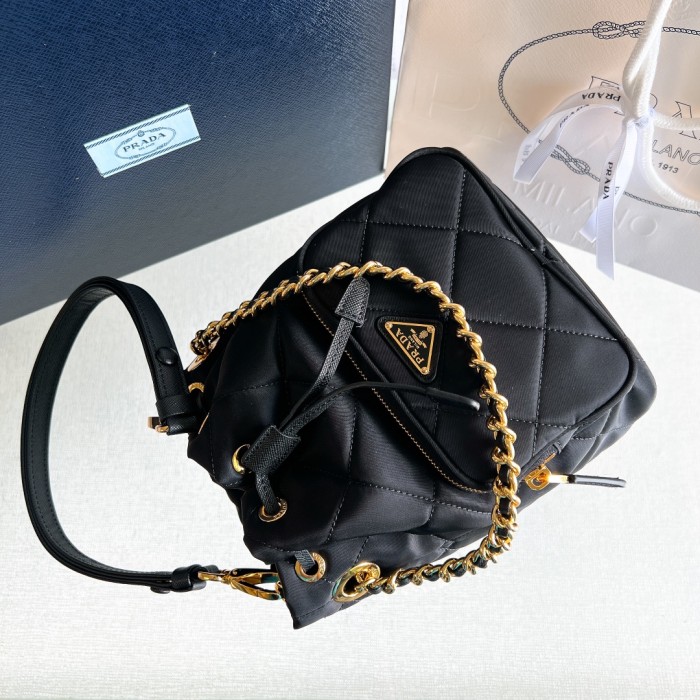 Re-edition1995 Chaine Re-nylon Shoulder Bag“22.5*17.5*12CM”-087=