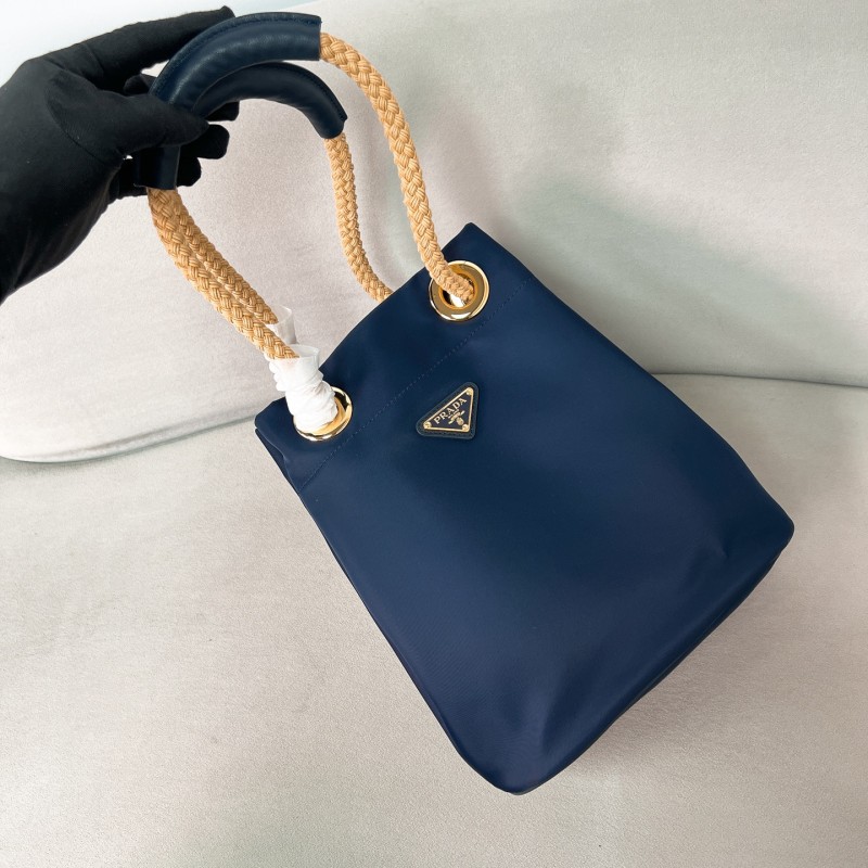 Mariner Re-Nylon Small Bucket Bag“28*23.5*16.5CM”-088=
