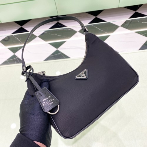 Re-Edition 2005 Re-Nylon Handbag “22*18*6.5CM”-005=