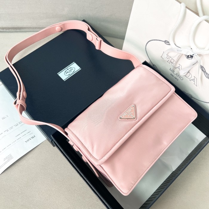 Padded Re-Nylon Shoulder Bag“23*16*11CM”-088=