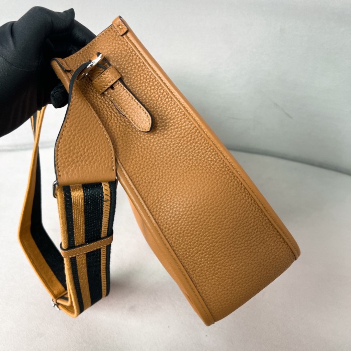 Medium Leather Bag“30*28*12”-0801=