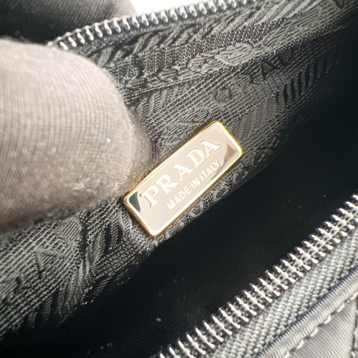 Studded Re-Nylon MiniBag“22*17*6CM”-005=