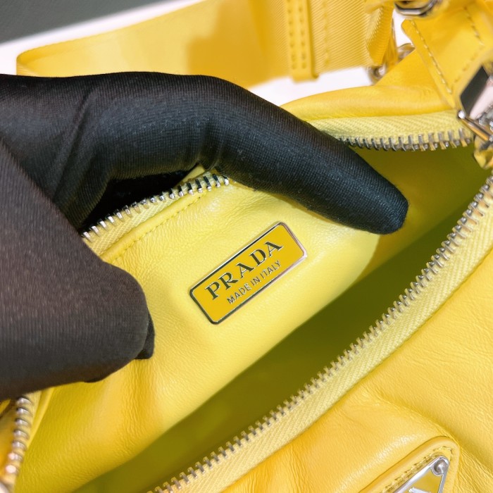 Re-Edition 2005 Leather Bag“22*18*6.5CM”-088=