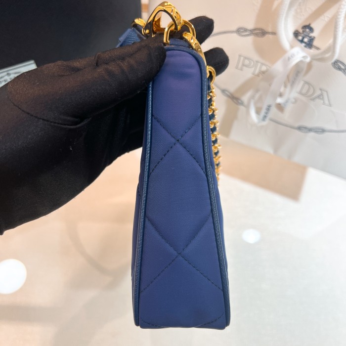 Re-Edition 1995 Chaine Re-Nylon Bag“22*18*6CM”-087=