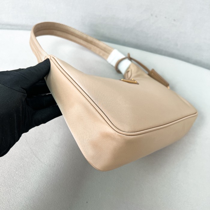 Re-Edition 2005 Re-Nylon And Saffiano Mini Bag“22*17*6CM”-054=