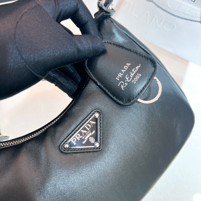 Re-Edition 2005 Leather Bag“22*18*6.5CM”-088=