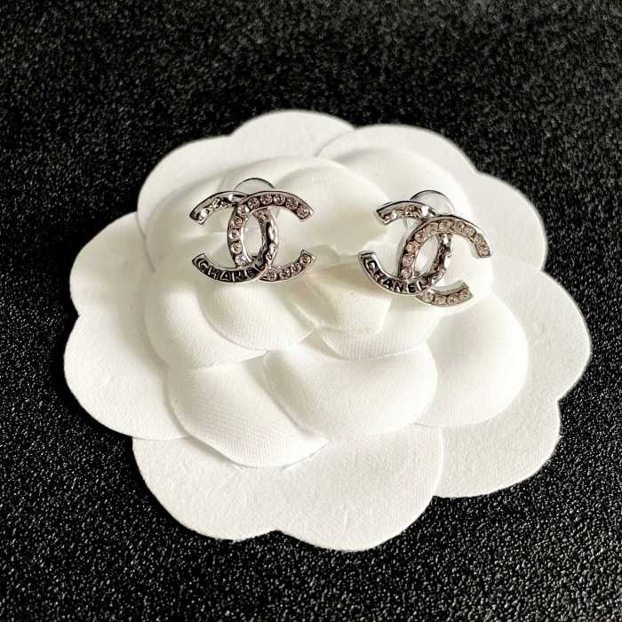 Earring 05=