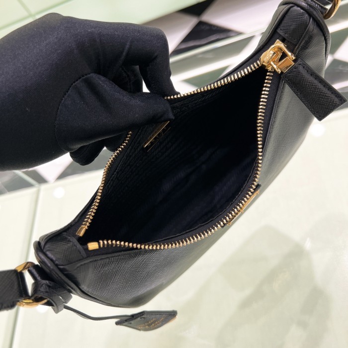 Re-Edition Saffiano Leather Bag“22*18*6CM”-088=