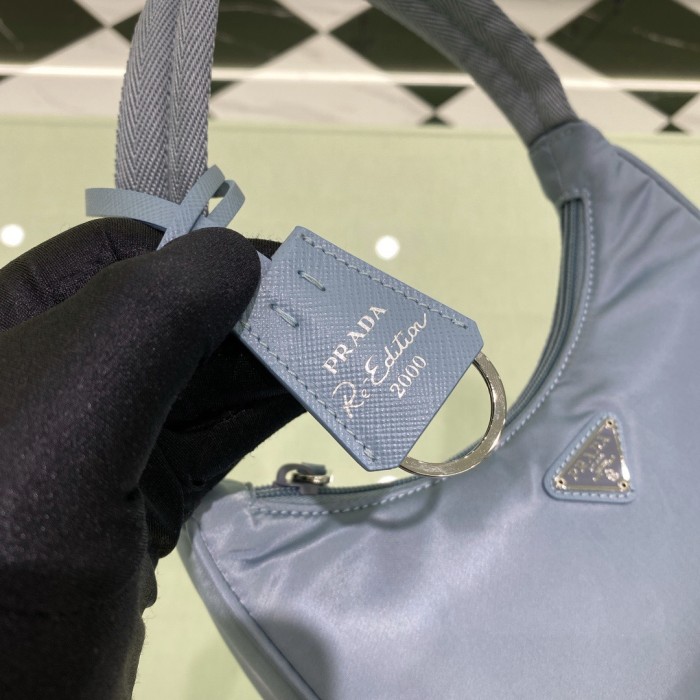 Re-Edition 2005 Re-Nylon And Saffiano Mini Bag“22*17*6CM”-054=