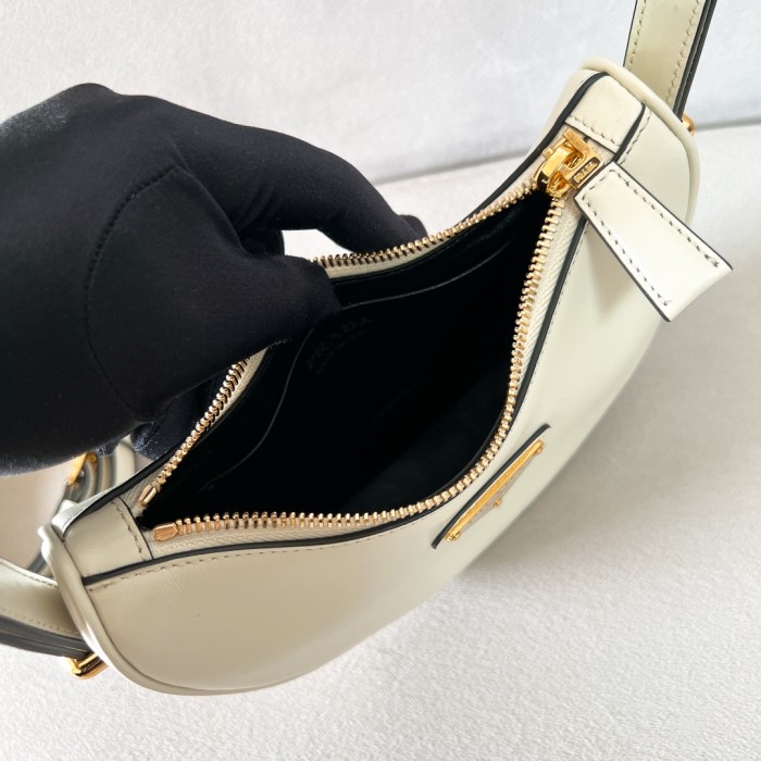 Arque Leather Shoulder Bag“18*16*5CM”-059=