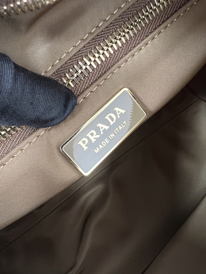 Explore large Re-Nylon and leather bag“32*22*11.5CM”-089=
