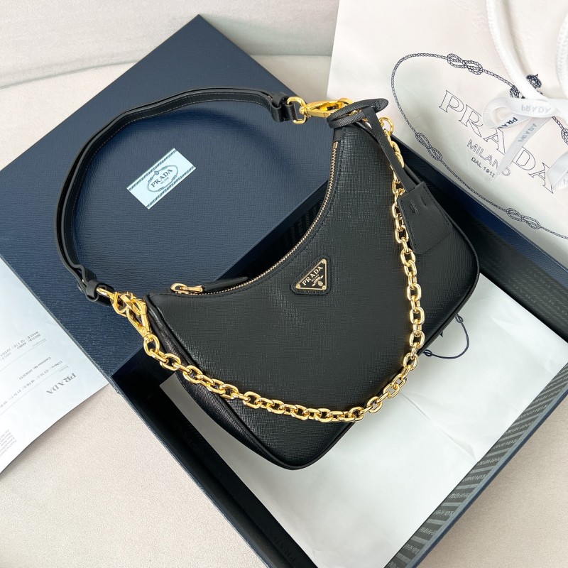 Re-Edition Saffiano leather mini-bag“22*18*6CM”-088=
