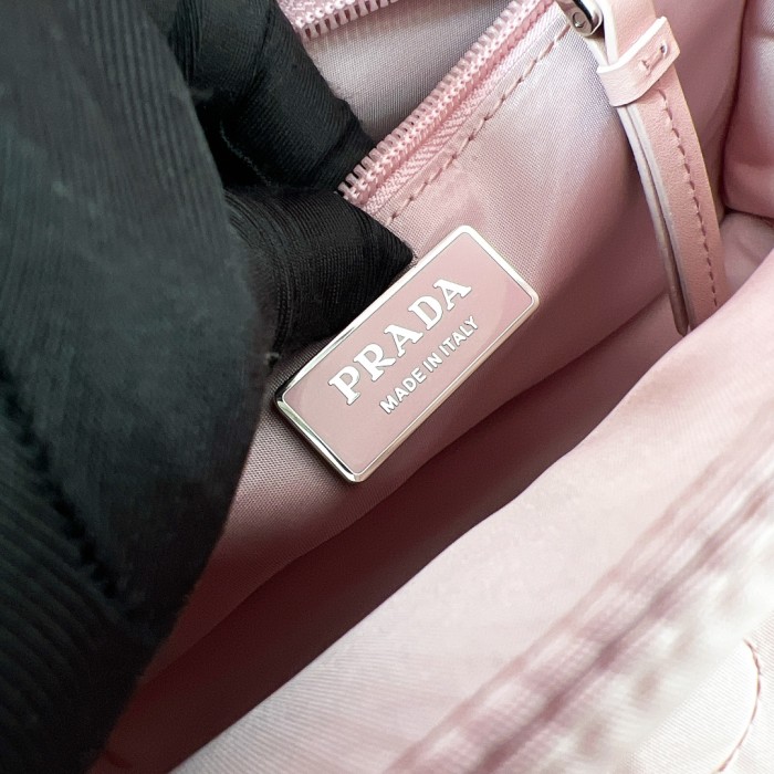 Padded Re-Nylon Shoulder Bag“23*16*11CM”-088=