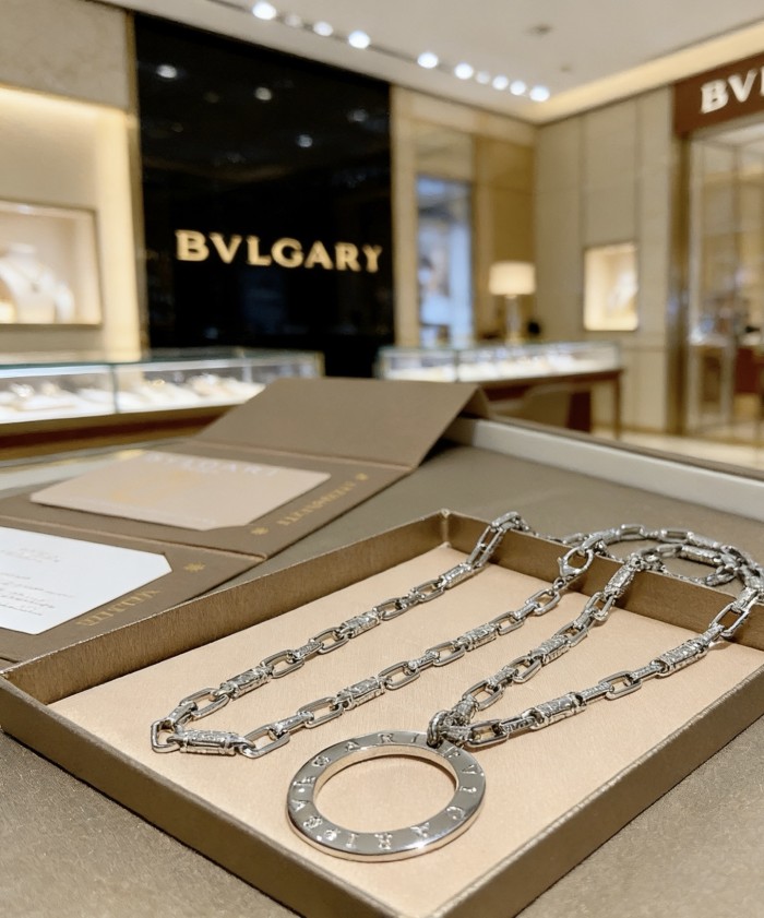Necklace 521=