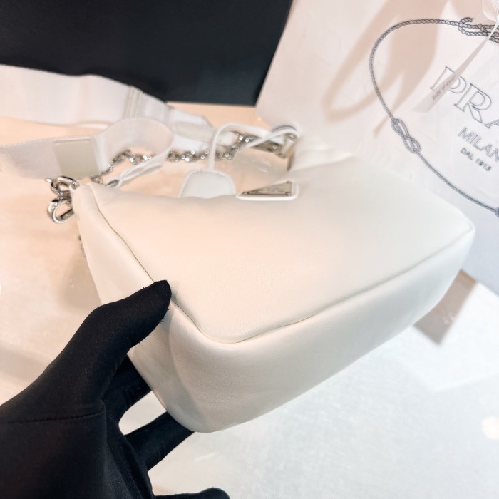Re-Edition 2005 Leather Bag“22*18*6.5CM”-088=