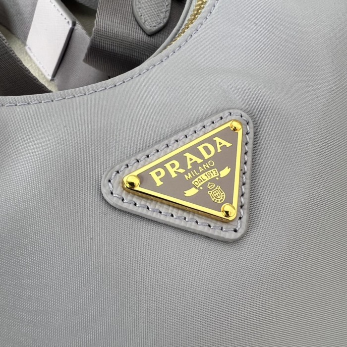 Re-Edition 2005 Re-Nylon Bag“22*18*6.5CM”-086=