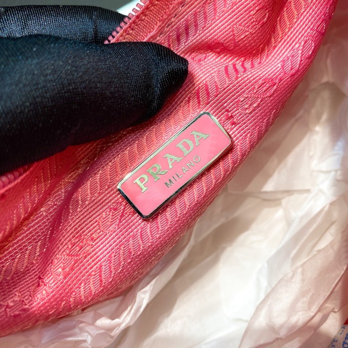 Re-Edition 2005 Re-Nylon And Saffiano Mini Bag“22*17*6CM”-054=