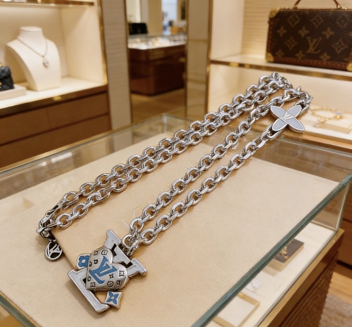 Necklace 021=