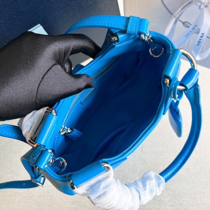 Moon Padded Nappa Leather Shoulder Bag“22.5*17.5*12CM”-0011=